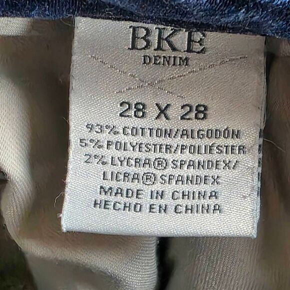 BKE Billie High Rise Cropped Straight Jeans 28x28 - Picture 8 of 9